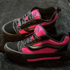 Vans Women's Black and Pink Skate Sneakers